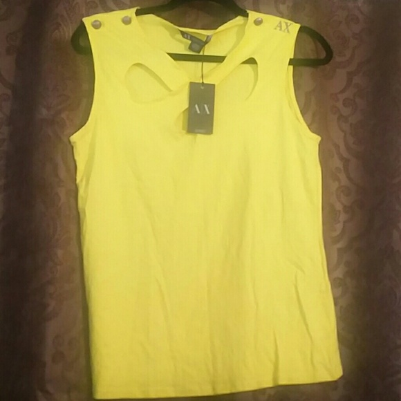 Armani Exchange- Yellow designer t-shirt - Picture 2 of 4